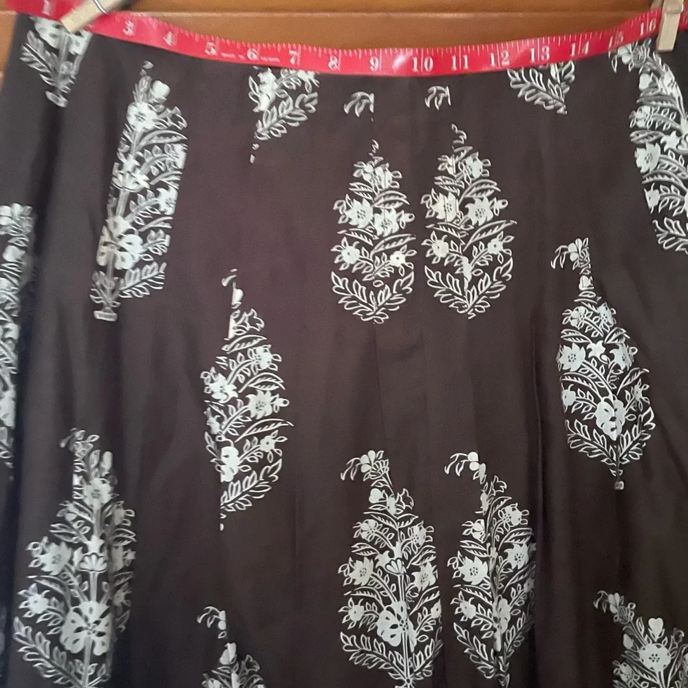 Jones New York Brown Midi A-Line Skirt with Embellishments